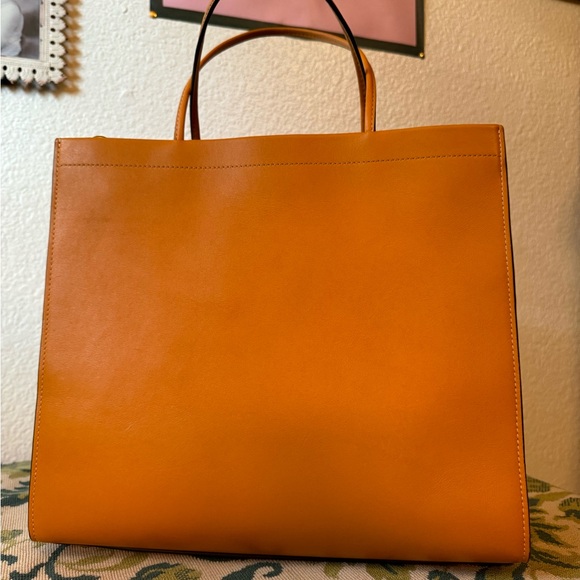 Coach Cashin Carry 32 in Papaya - Picture 4 of 10